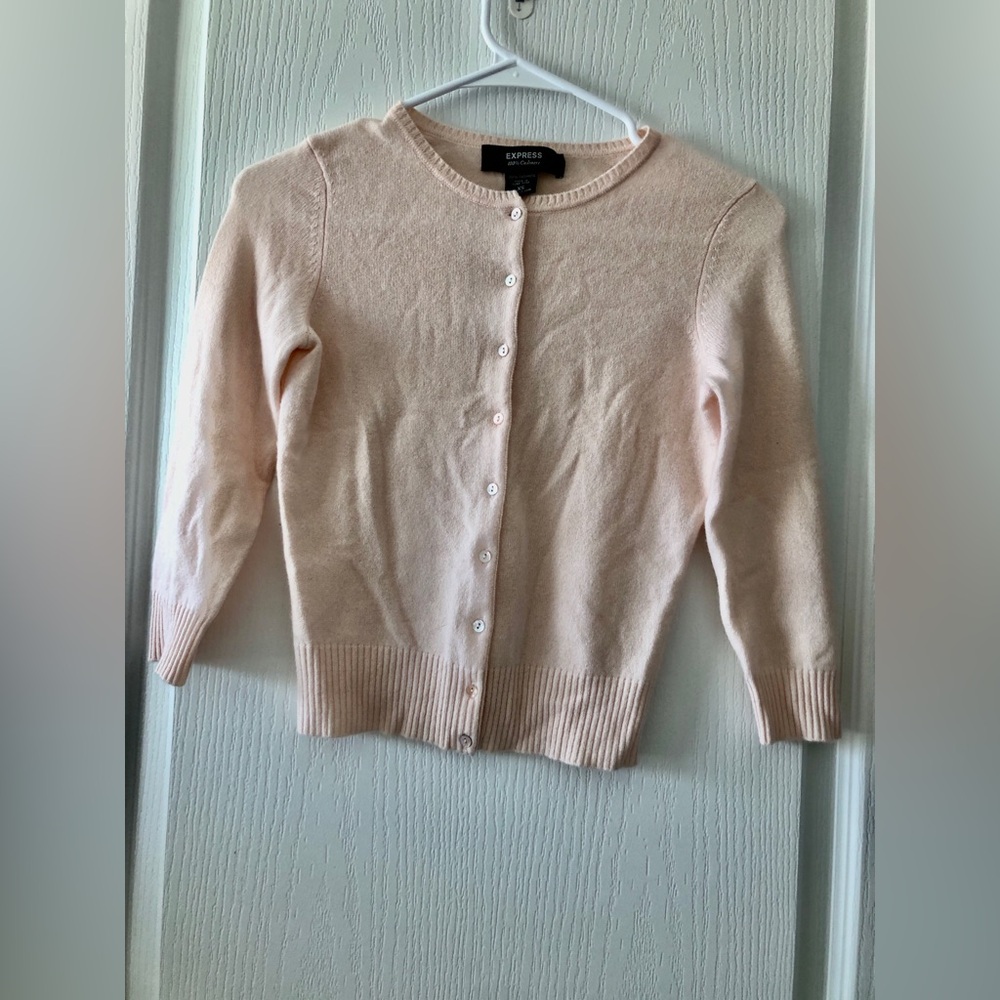 Express  100% Cashmere Women's Light Pink Cardigan